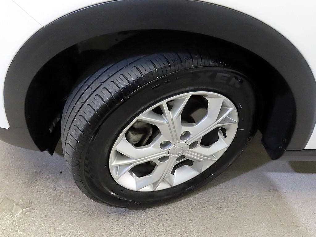 KG모빌리티(쌍용) 티볼리 더 뉴 티볼리 2WD 가솔린 1.6 V1 이미지 19
