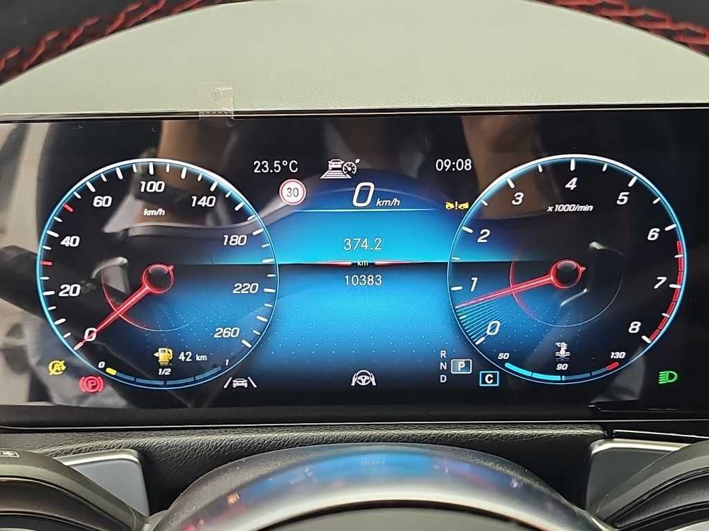 벤츠 GLB 클래스 GLB클래스 X247 GLB 250 4MATIC 이미지 6