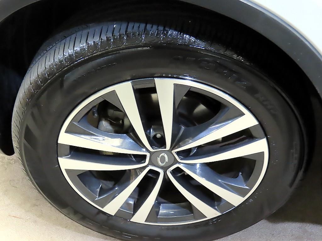 르노코리아(삼성) QM6 더뉴QM6 2.0 LPe LE 2WD 이미지 20