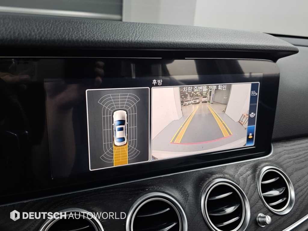 벤츠 E 클래스 E-클래스 W213 E220d 아방가르드 이미지 15