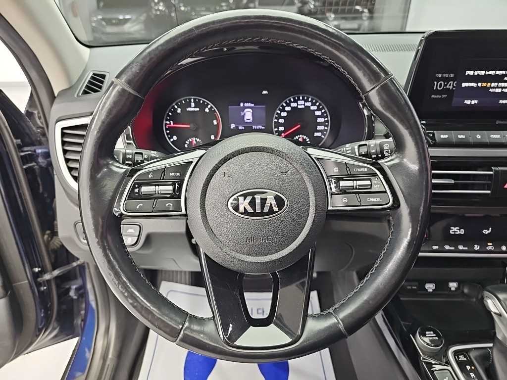 기아 셀토스 디젤 1.6 2WD 노블레스 이미지 9