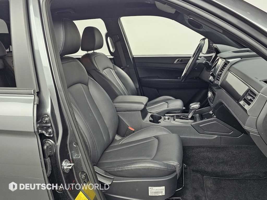 KG모빌리티(쌍용) 렉스턴 더 뉴 렉스턴 스포츠 디젤 2.2 4WD 프레스티지 이미지 10