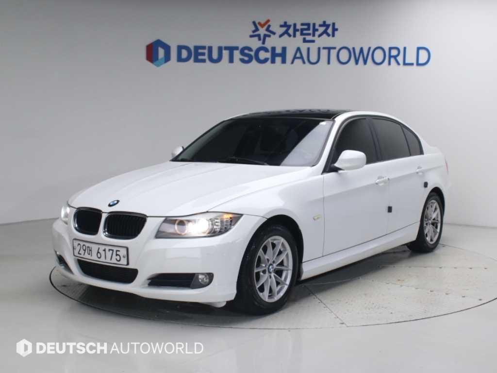 BMW 3시리즈 3시리즈 (E90) 320d 세단 내비 패키지 이미지 1