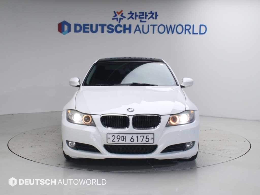 BMW 3시리즈 3시리즈 (E90) 320d 세단 내비 패키지 이미지 3