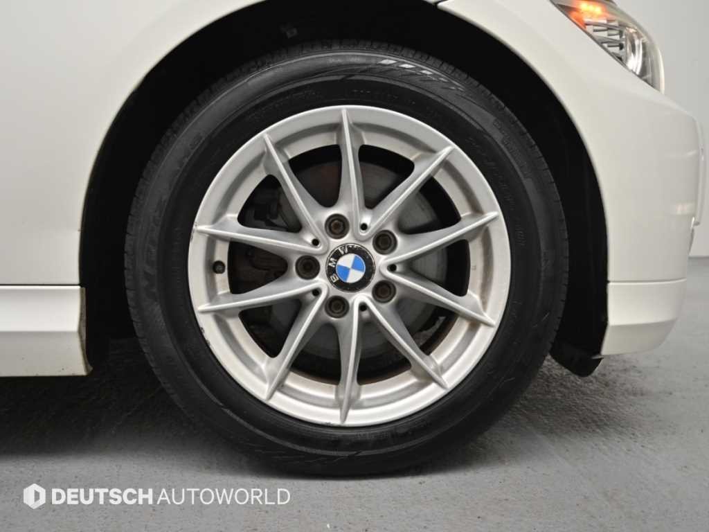 BMW 3시리즈 3시리즈 (E90) 320d 세단 내비 패키지 이미지 5