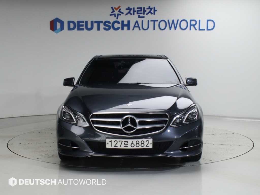 벤츠 E 클래스 E-클래스 W212 E250 블루텍 4MATIC 아방가르드 이미지 3