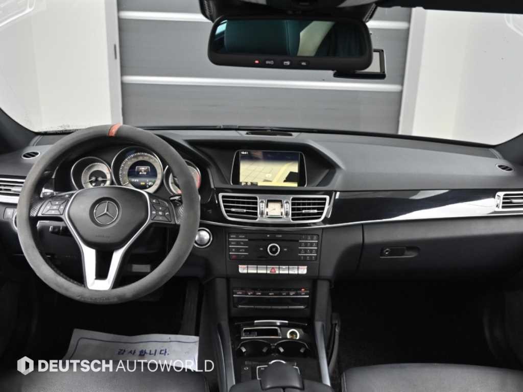 벤츠 E 클래스 E-클래스 W212 E250 블루텍 4MATIC 아방가르드 이미지 7