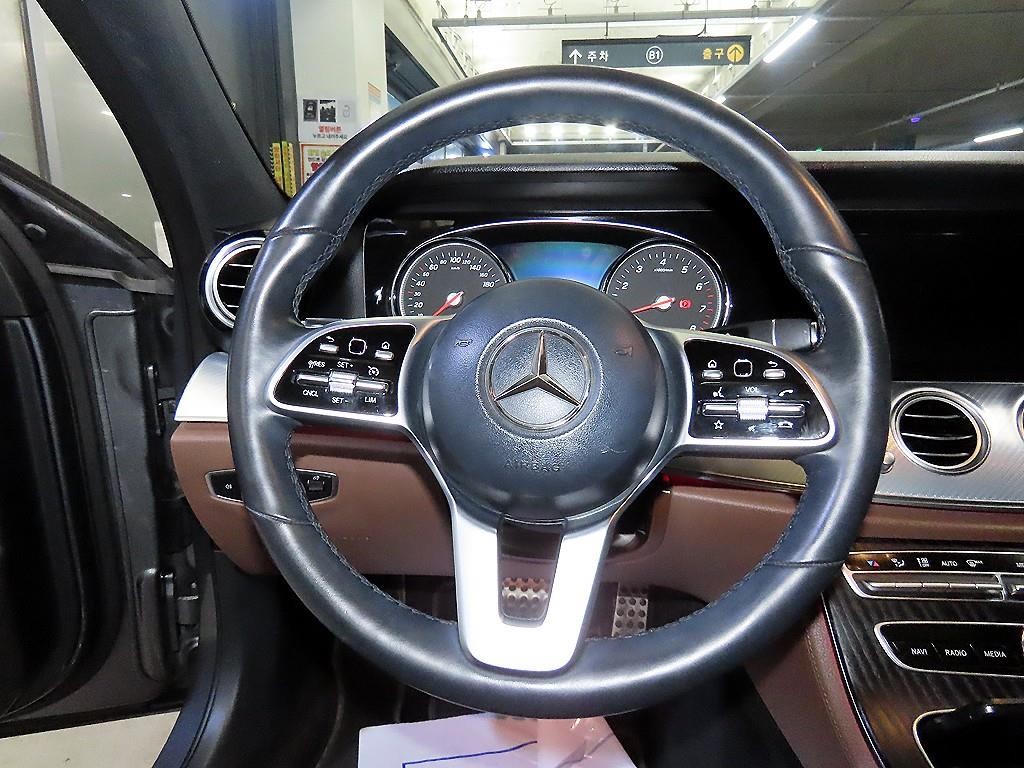벤츠 E 클래스 E-클래스 W213 E250 아방가르드 이미지 8