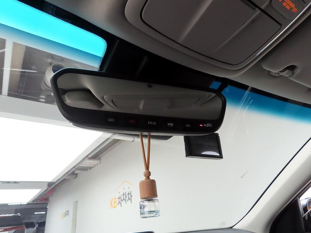 제네시스 G70 2.0T AWD 엘리트 이미지 13