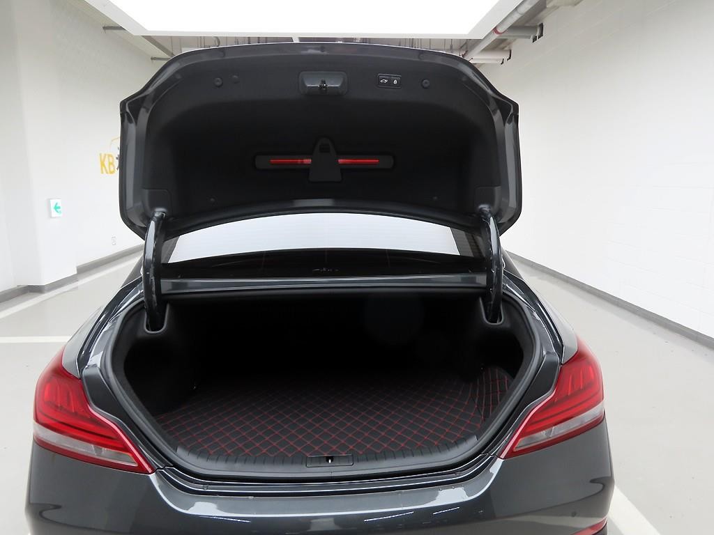 제네시스 G70 2.0T AWD 엘리트 이미지 15