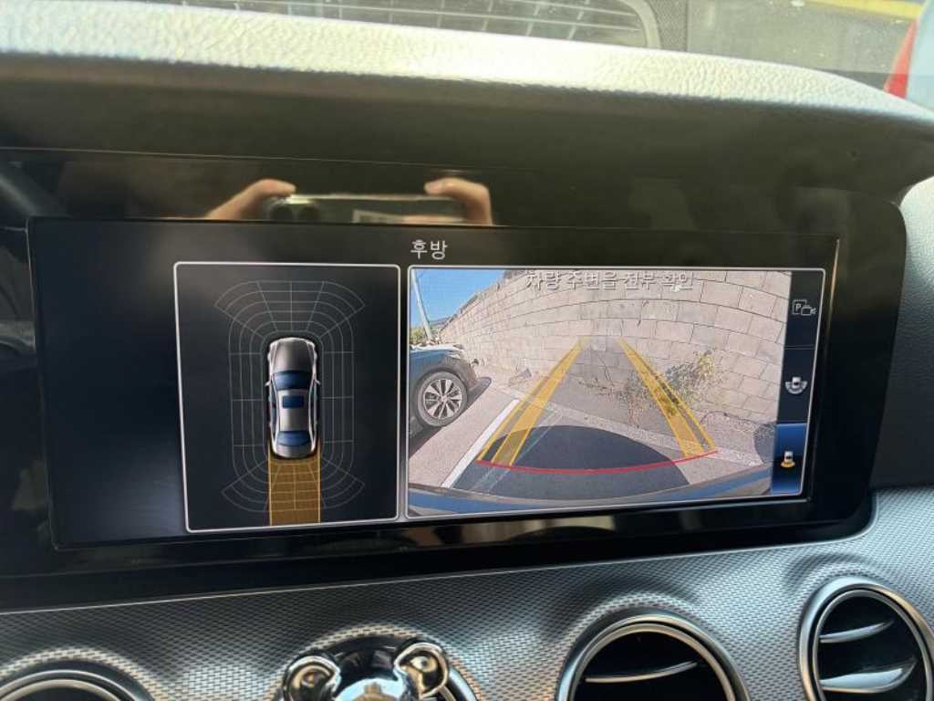 벤츠 E 클래스 E-클래스 W213 E200 아방가르드 이미지 7