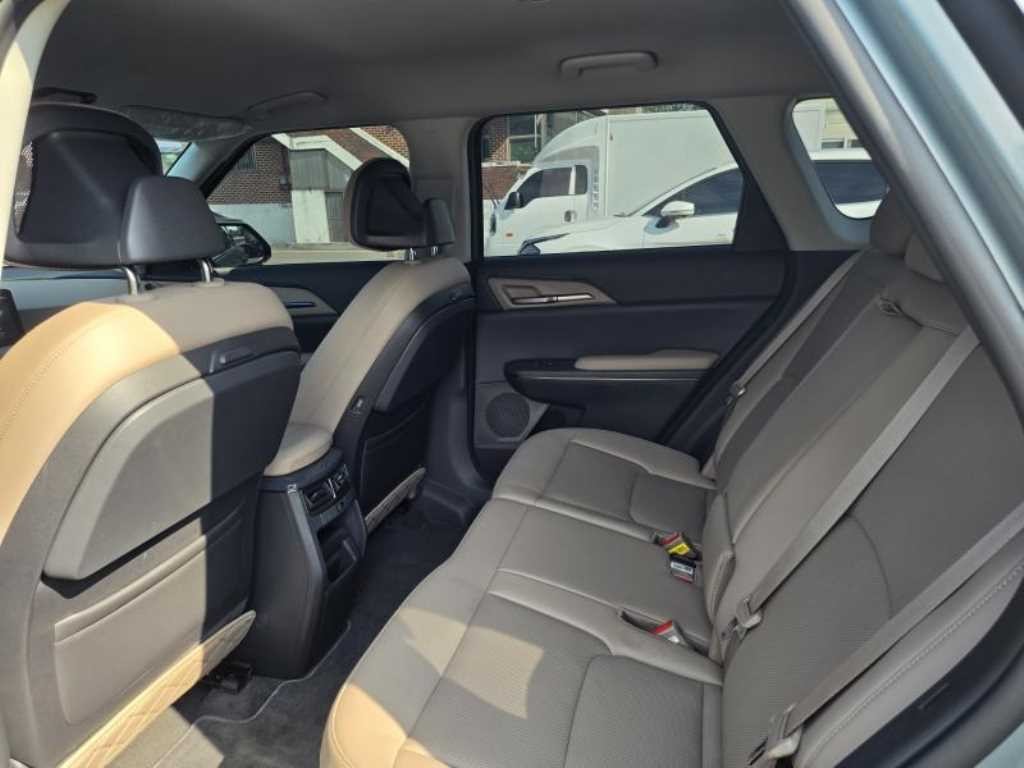 기아 EV5 롱레인지 2WD 어스 이미지 8