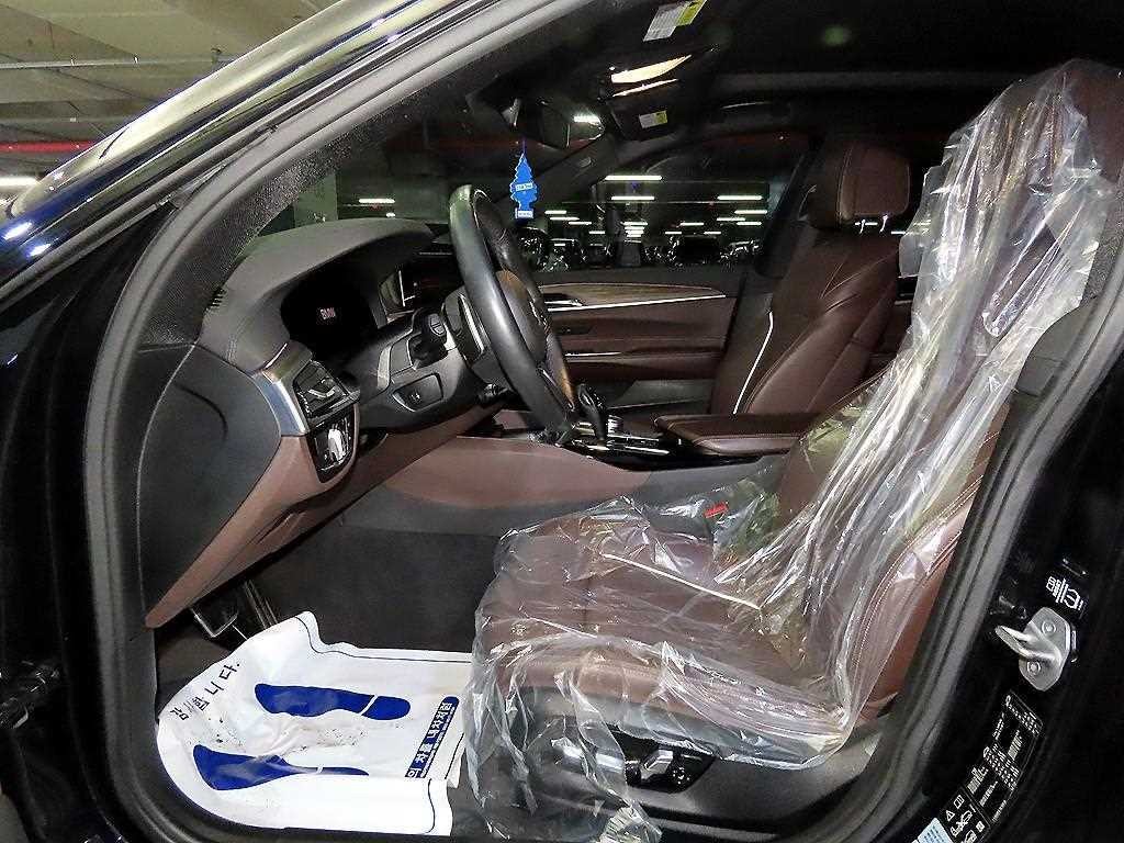 BMW 그란투리스모 6시리즈 GT (G32) 630i xDrive M 스포츠 이미지 6