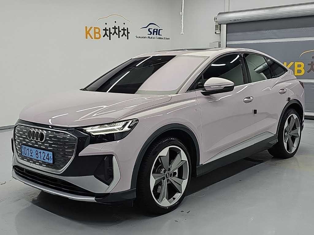아우디 Q4 Q4 e-트론 45 스포트백 프리미엄 이미지 2