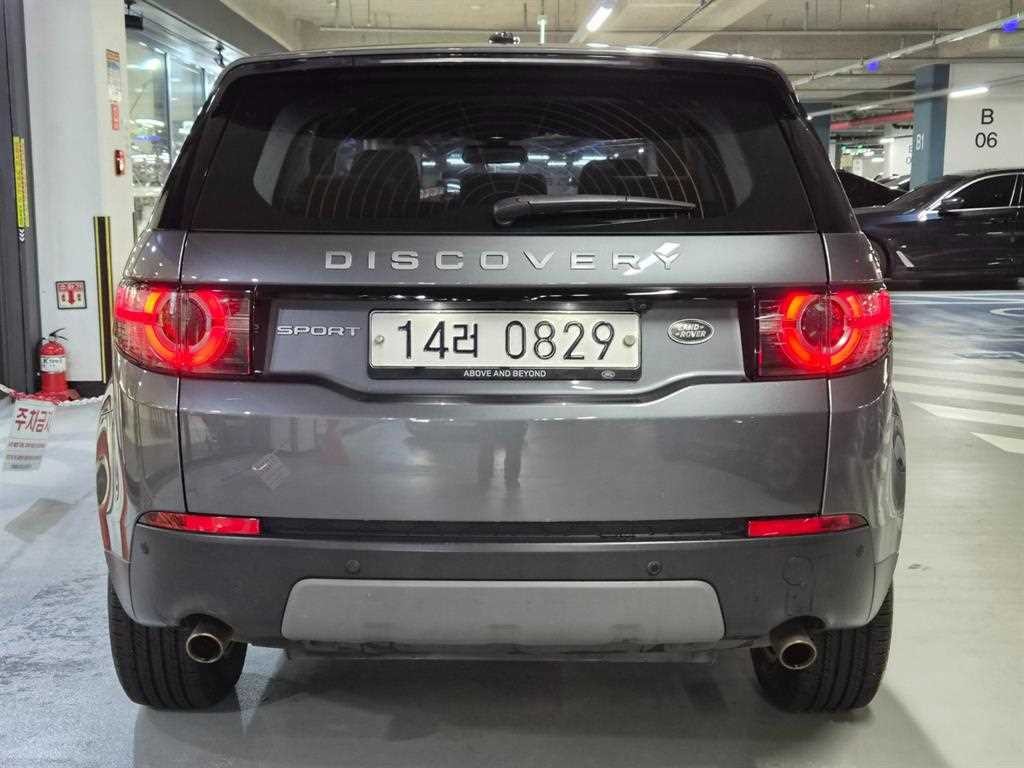 랜드로버 디스커버리 스포츠 2.0 TD4 SE 이미지 5