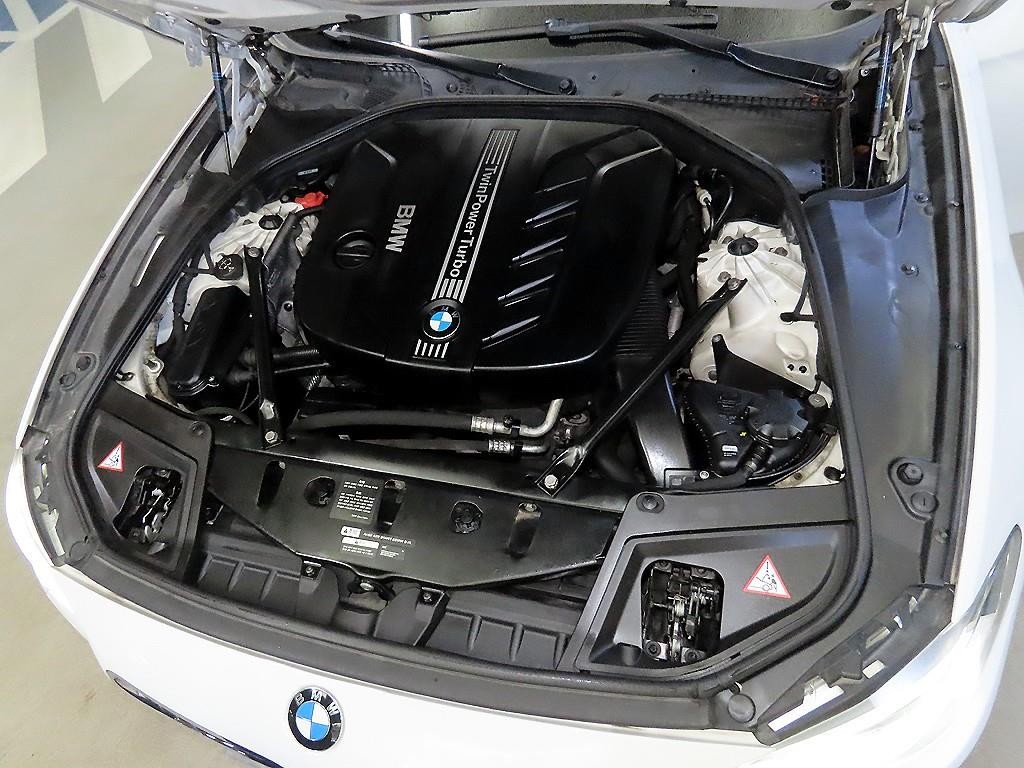 BMW 5시리즈 5시리즈 (F10) 520d 럭셔리 이미지 18