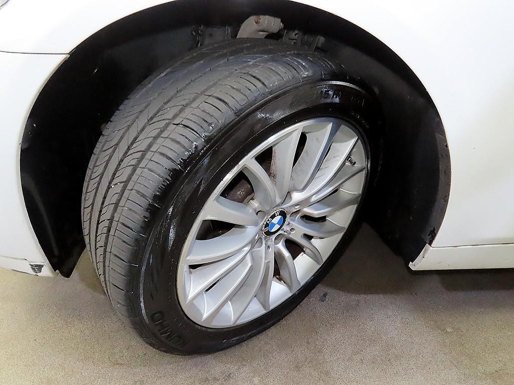 BMW 5시리즈 5시리즈 (F10) 520d 럭셔리 이미지 19