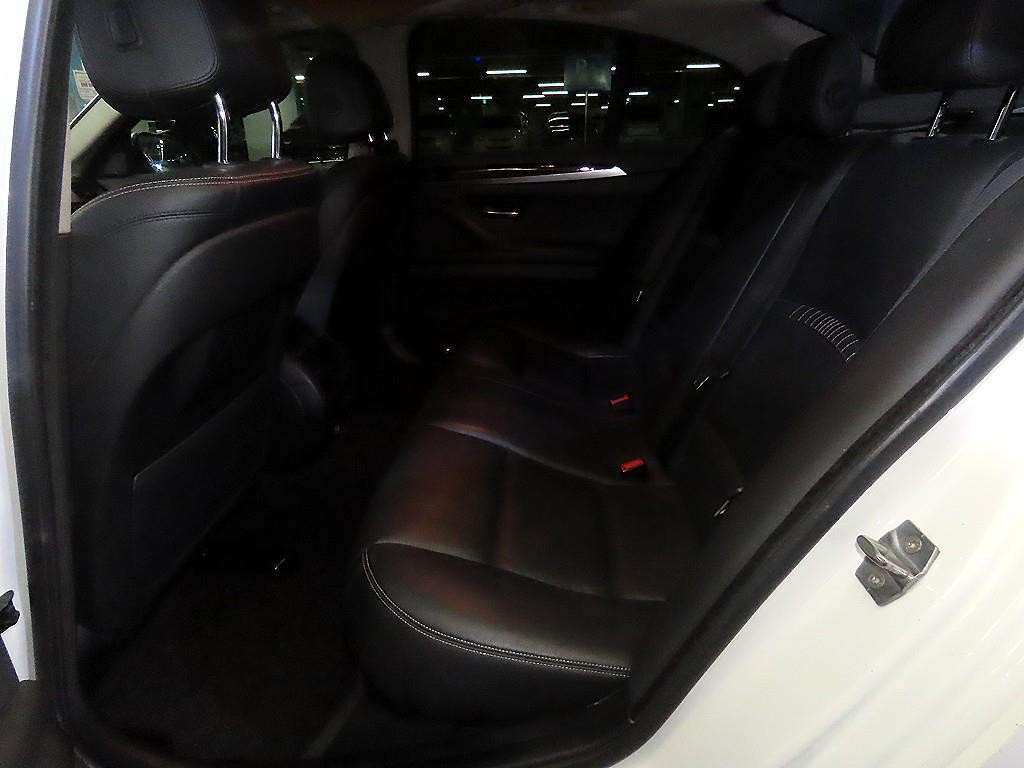 BMW 5시리즈 5시리즈 (F10) 520d 럭셔리 이미지 7