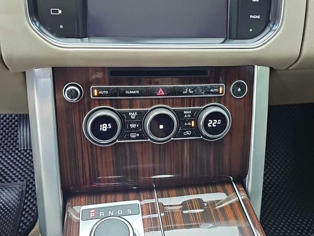 랜드로버 레인지로버 레인지로버 4세대 4.4 SDV8 VOGUE SE 디젤 이미지 10