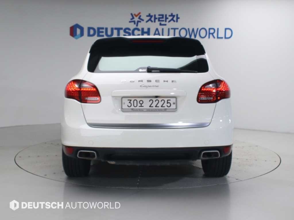 포르쉐 카이엔 뉴 카이엔 3.0 디젤 이미지 4
