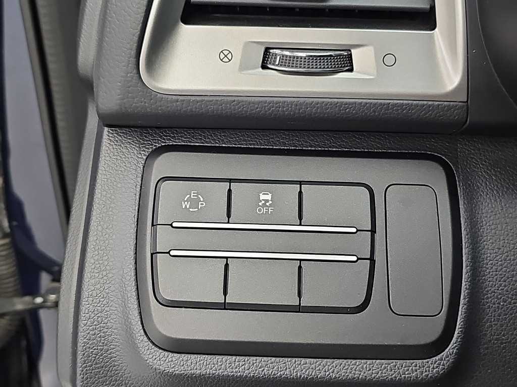 KG모빌리티(쌍용) 티볼리 가솔린 2WD 1.6 VX 이미지 16