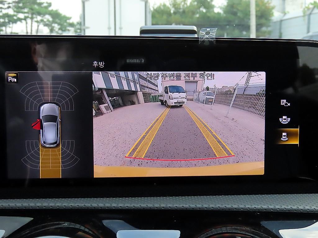 벤츠 A 클래스 A클래스 W177 A200 해치백 이미지 16