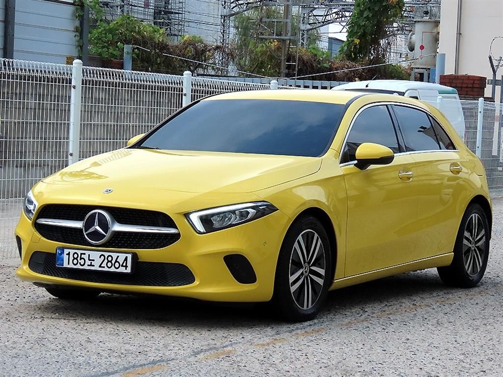 벤츠 A 클래스 A클래스 W177 A200 해치백 이미지 2