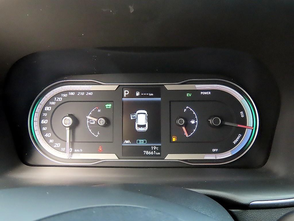 현대 투싼 투싼 하이브리드(NX4) 2WD 모던 이미지 9