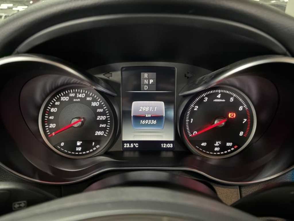 벤츠 C 클래스 C클래스 W205 C200 아방가르드 이미지 3