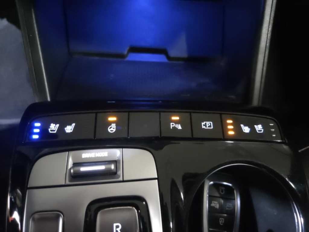 현대 투싼 투싼 하이브리드(NX4) 2WD 인스퍼레이션 이미지 16