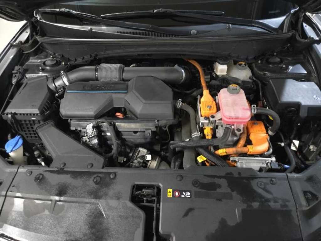 현대 투싼 투싼 하이브리드(NX4) 2WD 인스퍼레이션 이미지 19