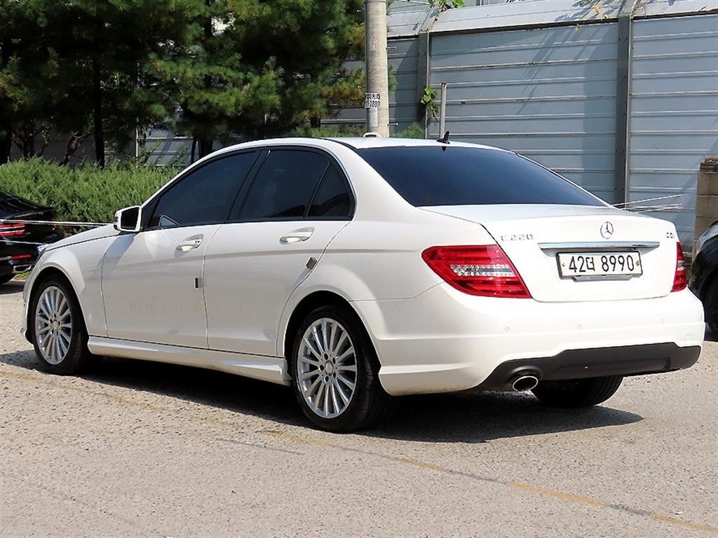 벤츠 C 클래스 C클래스 W204 C220 CDI 이미지 3