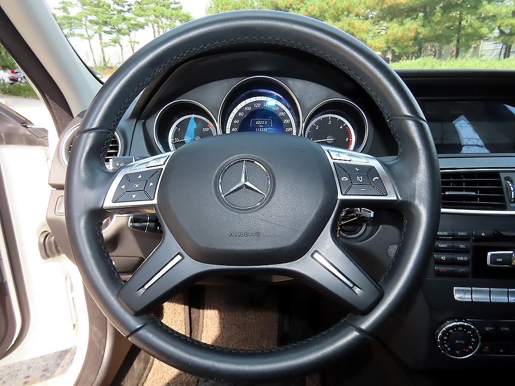 벤츠 C 클래스 C클래스 W204 C220 CDI 이미지 8