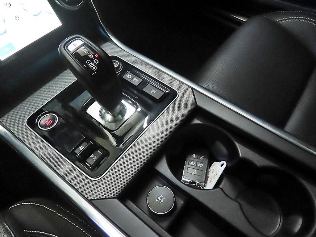 재규어 XE D180 R-다이나믹 S 이미지 12