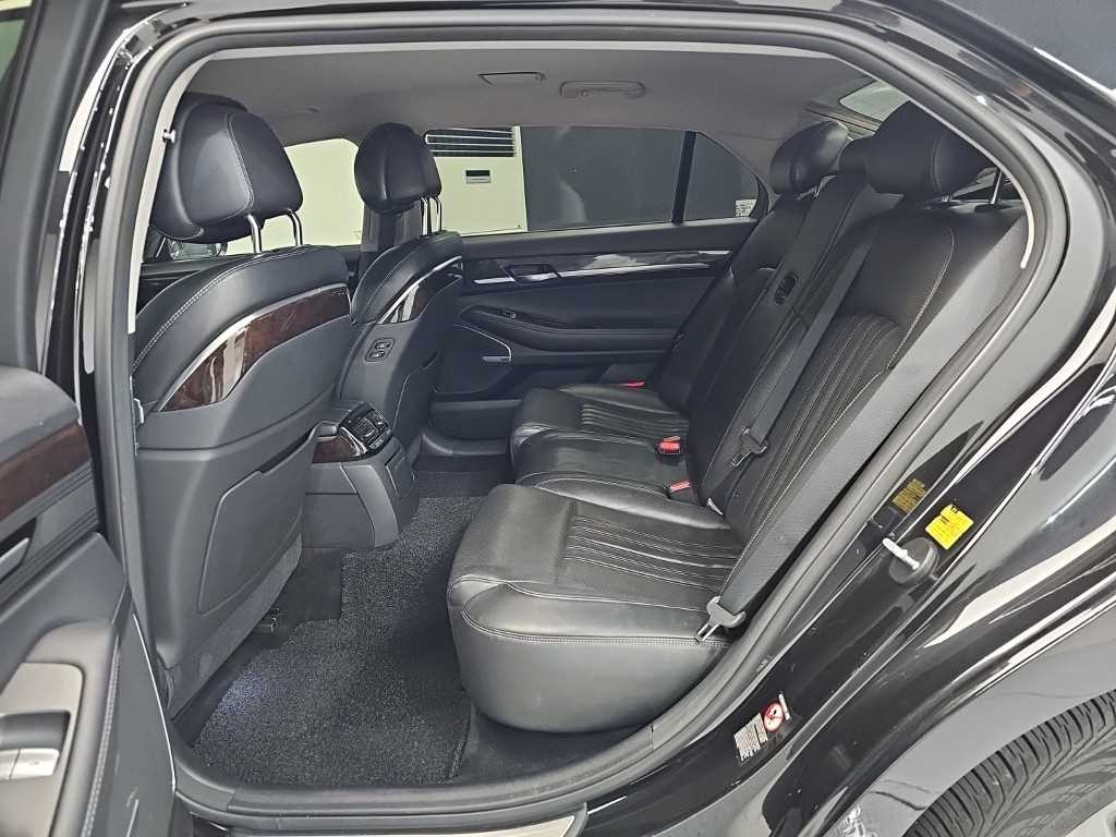 제네시스 EQ900 3.8 GDI AWD 프리미엄 럭셔리 이미지 12