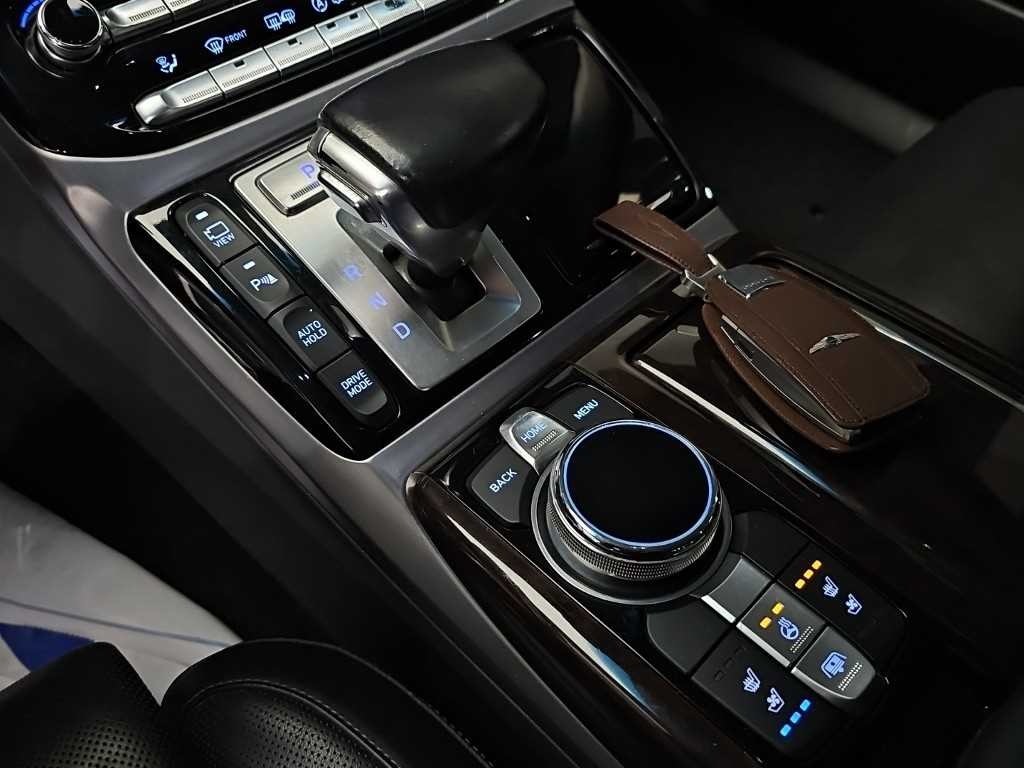제네시스 EQ900 3.8 GDI AWD 프리미엄 럭셔리 이미지 8