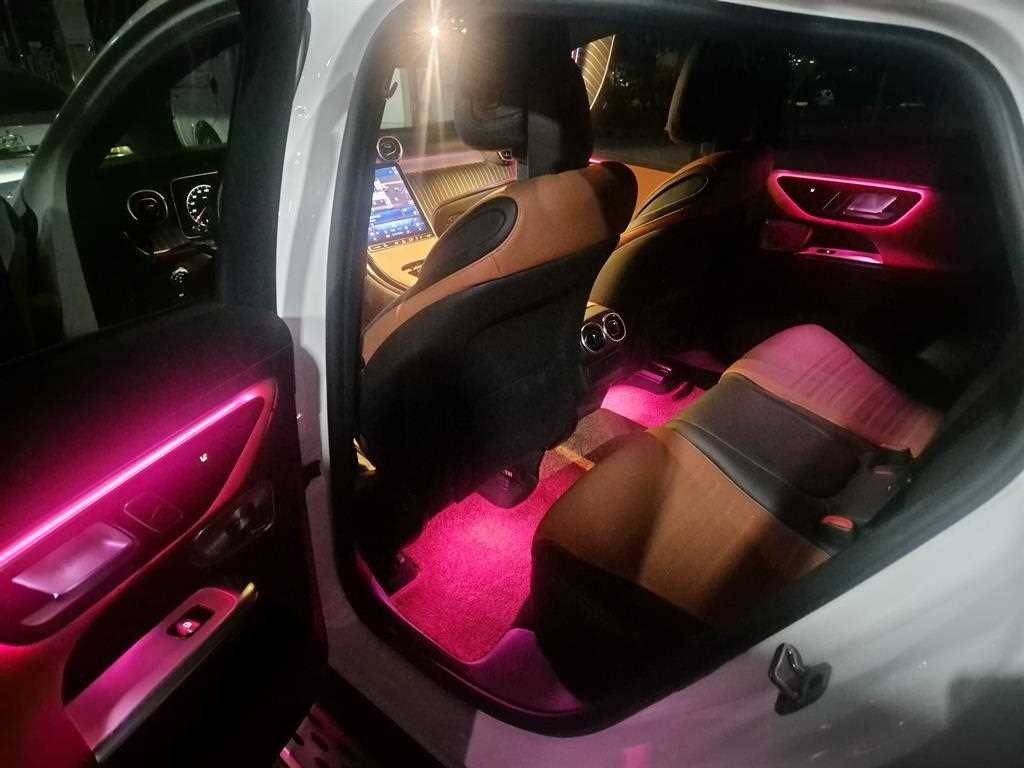 벤츠 GLC 클래스 GLC클래스 X254 GLC300 4MATIC 쿠페 이미지 17