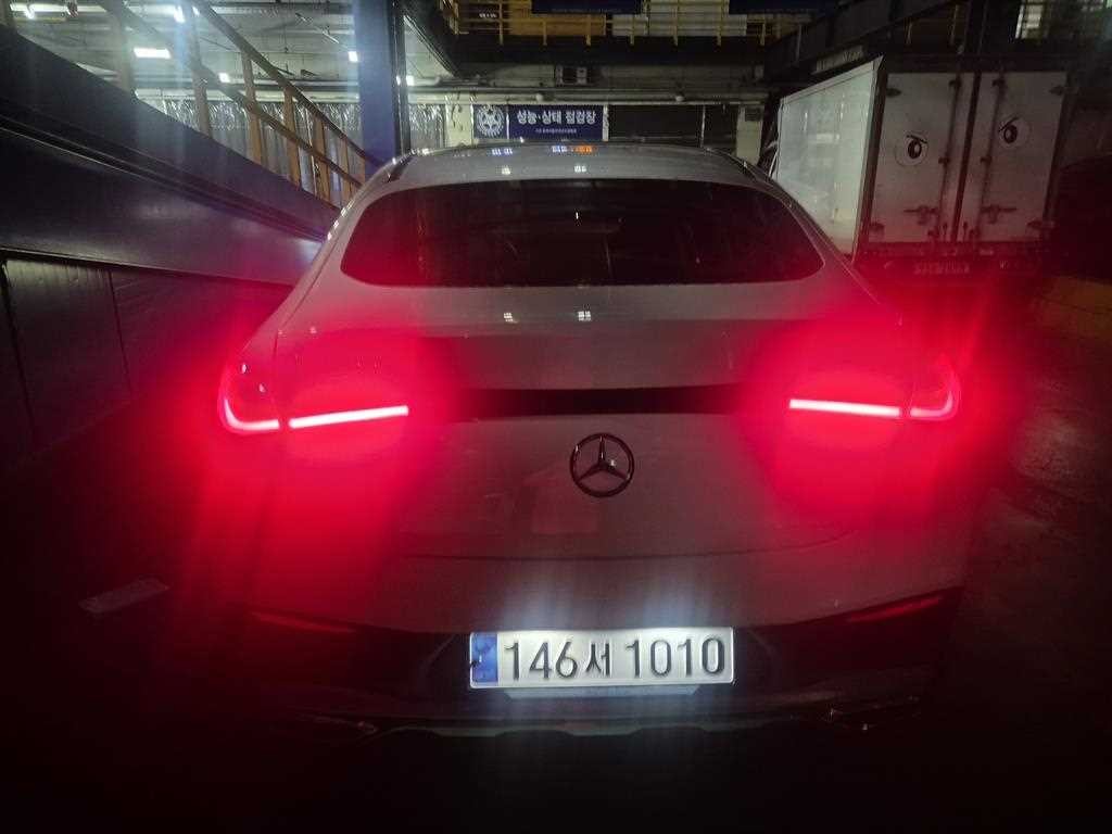 벤츠 GLC 클래스 GLC클래스 X254 GLC300 4MATIC 쿠페 이미지 4