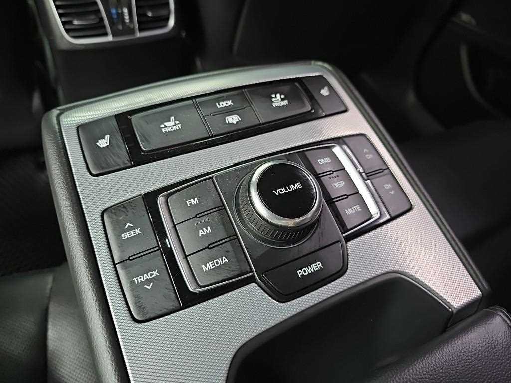 제네시스 G80 3.3 GDI AWD 프리미엄 럭셔리 이미지 15