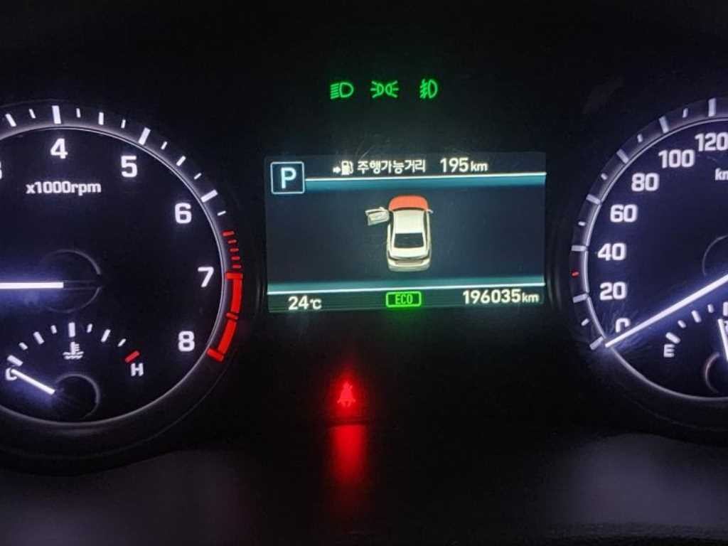 제네시스 G80 3.3 GDI AWD 프리미엄 럭셔리 이미지 3
