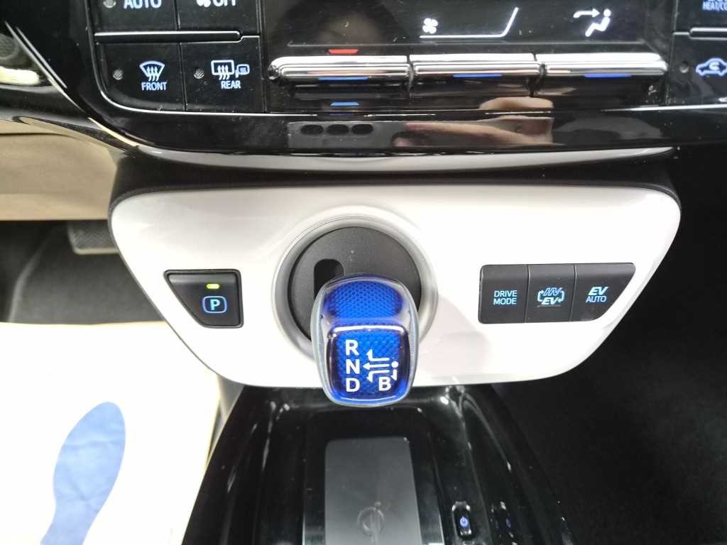 토요타 프리우스 프리우스 프라임 1.8 이미지 10