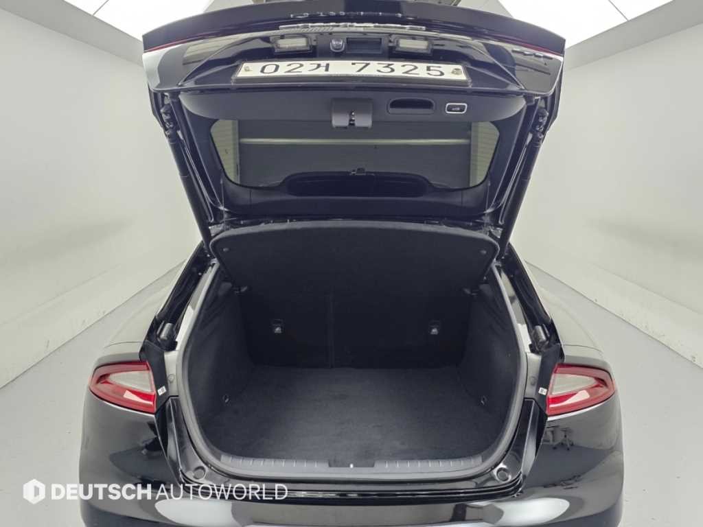 기아 스팅어 가솔린 3.3 터보 2WD GT 이미지 5