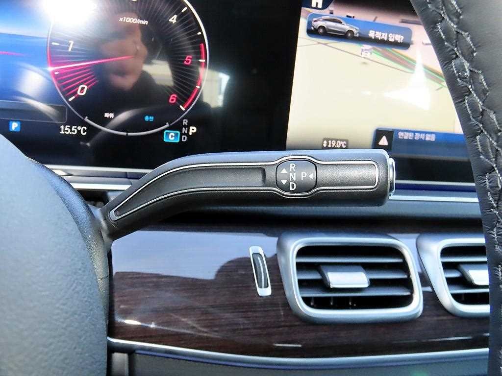 벤츠 GLE 클래스 GLE 클래스 W167 GLE 450d 4MATIC 쿠페 이미지 11
