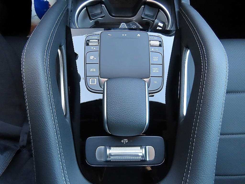 벤츠 GLE 클래스 GLE 클래스 W167 GLE 450d 4MATIC 쿠페 이미지 13