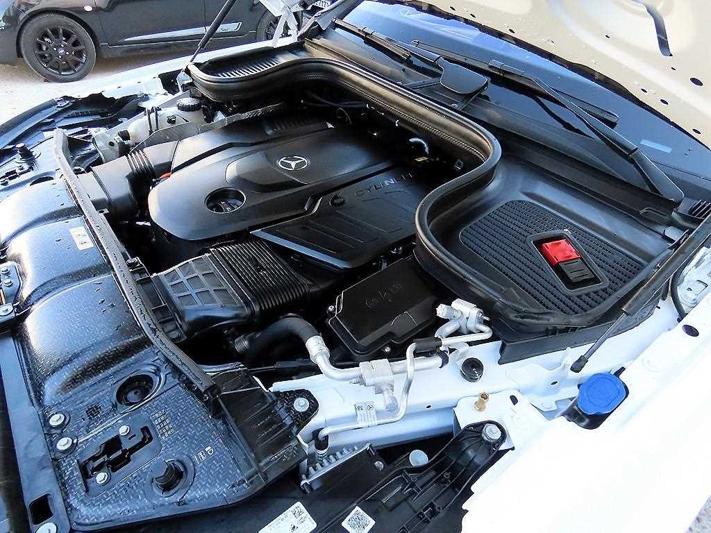 벤츠 GLE 클래스 GLE 클래스 W167 GLE 450d 4MATIC 쿠페 이미지 19