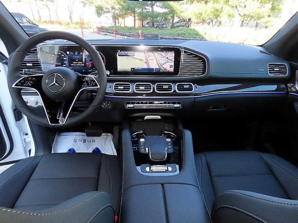 벤츠 GLE 클래스 GLE 클래스 W167 GLE 450d 4MATIC 쿠페 이미지 7