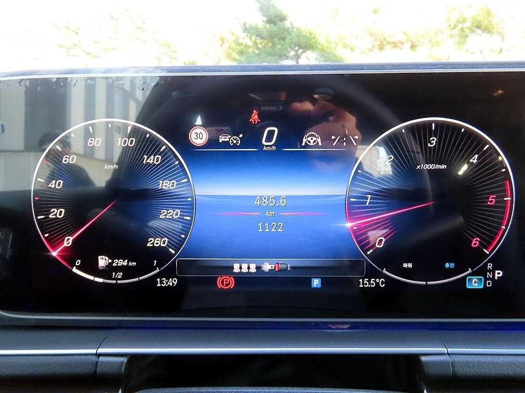 벤츠 GLE 클래스 GLE 클래스 W167 GLE 450d 4MATIC 쿠페 이미지 9