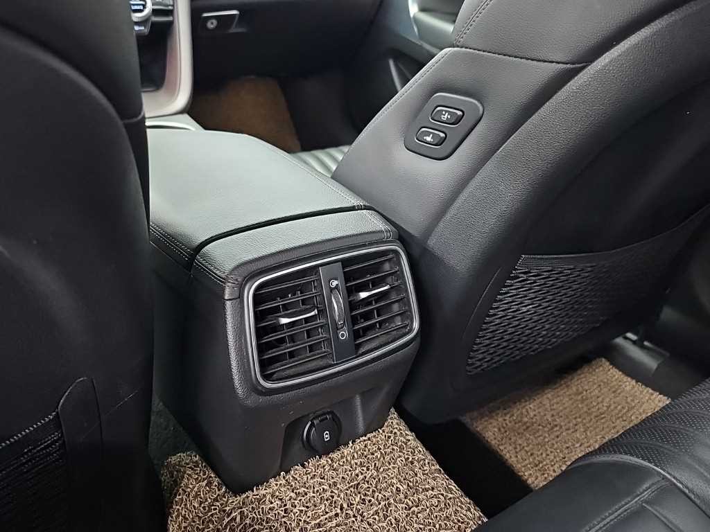 제네시스 G70 2.0T 엘리트 이미지 13