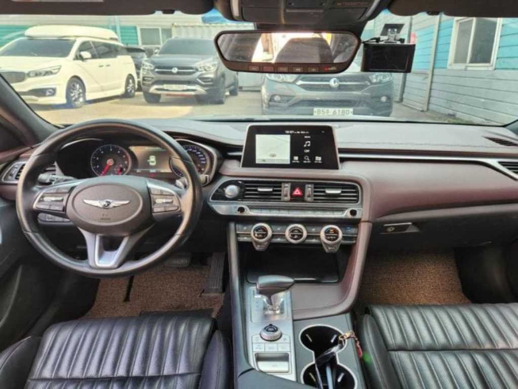 제네시스 G70 2.0T 엘리트 이미지 3