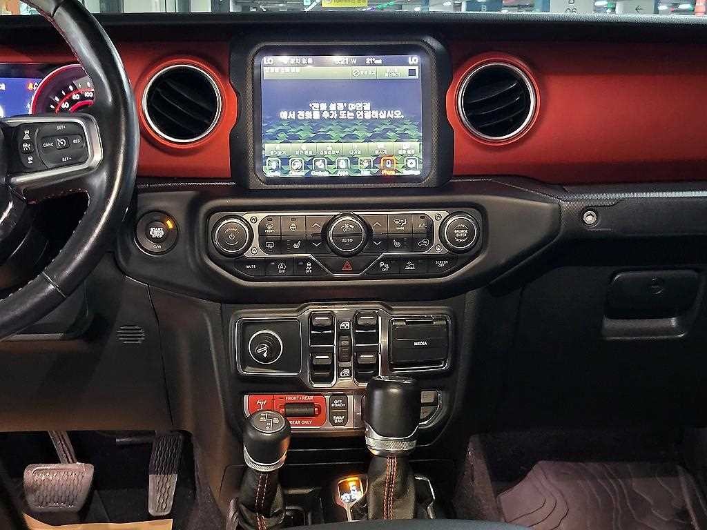지프 글래디에이터 3.6 루비콘 4WD 이미지 11